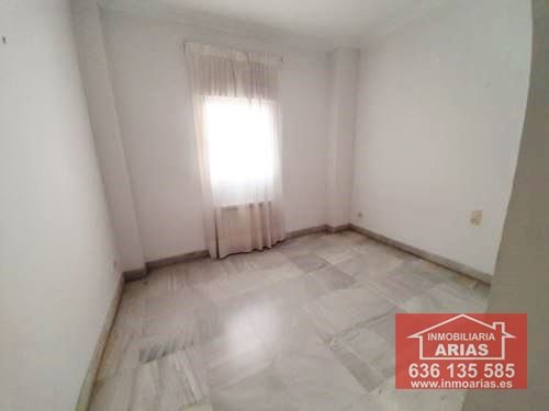 ALQUILER PISO CENTRO ALMENDRALEJO