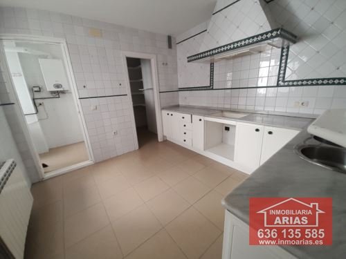 ALQUILER PISO CENTRO ALMENDRALEJO