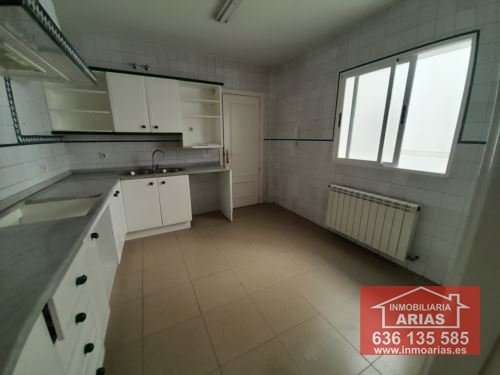 ALQUILER PISO CENTRO ALMENDRALEJO