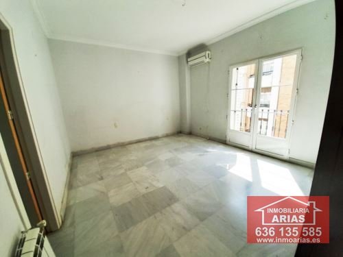 ALQUILER PISO CENTRO ALMENDRALEJO